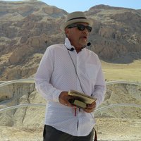 Teaching at Qumran